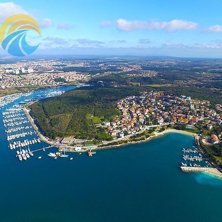 Apartments By The Sea 750 Pjescana Uvala Exteriör bild