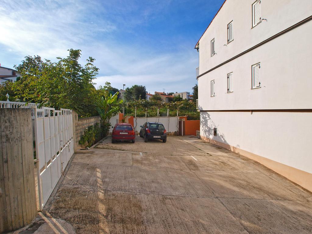 Apartments By The Sea 750 Pjescana Uvala Exteriör bild