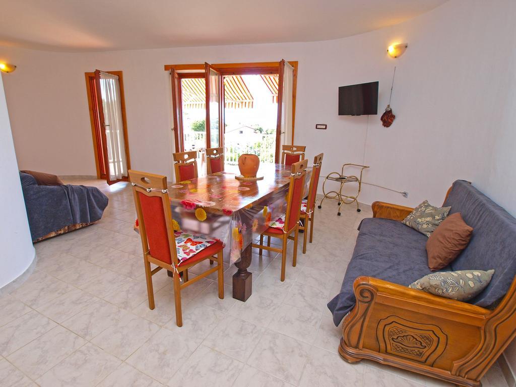 Apartments By The Sea 750 Pjescana Uvala Exteriör bild